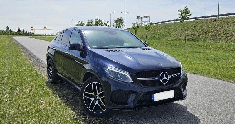 Mercedes-Benz GLE cena 199900 przebieg: 146000, rok produkcji 2019 z Zduny małe 277